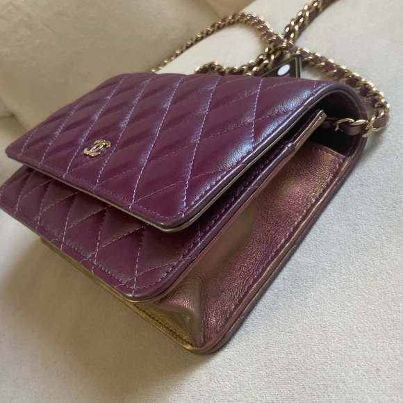 NEW🔥Chanel Iridescent WOC crossbody - Picture 10 of 13